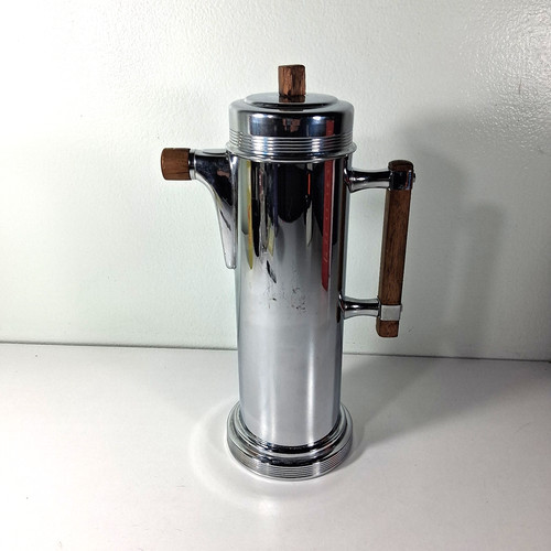 Chrome cocktail shaker 1930 s - chrome,